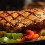 Pileći file sa citrusima: Lagani ručak, svežeg ukusa (RECEPT+VIDEO)