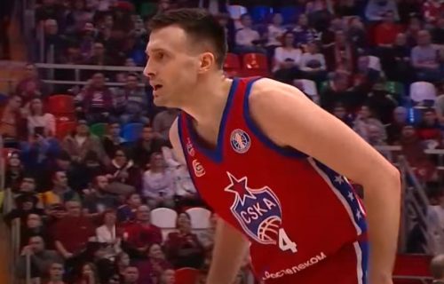 Avramović sprečio haos u Moskvi: Jedva zaustavio svog trenera da ne prebije sudiju (VIDEO)