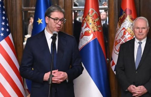 Predsednik Vučić sa Hilom: "Nismo oko svega uvek bili saglasni, ali smo imali otvoren i iskren pristup" (FOTO)