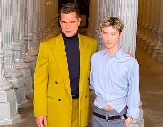 Da li su Riki Martin i Troj Sivan nešto više od muzičkih saradnika: Sve češće su zajedno na društvenim događajima (VIDEO)