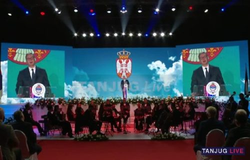 Svečana akademija u Banjaluci: "Ni sami nismo mogli da verujemo kako i koliko je spolja novca dato da bi se rušila vlast u Srbiji" (FOTO+VIDEO)