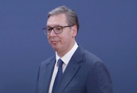 Vučić danas u Novom Kneževcu: Posetiće šestočlanu porodicu koja je kupila stan uz Program podrške mladima