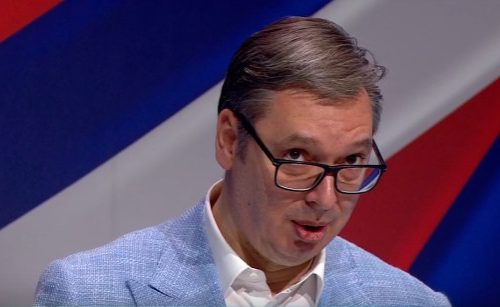 Žene su snaga Srbije! Vučić najavio zakon o alimentacionom fondu: "Na ženama je da biraju budućnost"