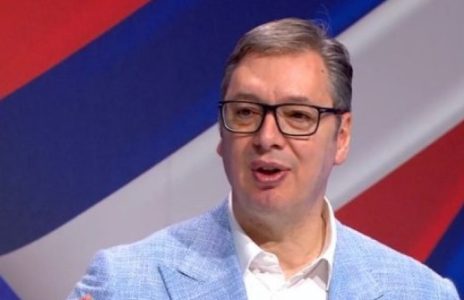Vučić čestitao Vaskrs patrijarhu Porfiriju, sveštenstvu i svim pravoslavnim vernicima