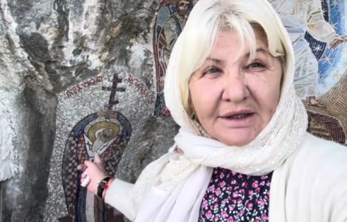 Na Ostrog se ide kad svetac pozove: Ova Kruševljanka je 25 godina čekala na mogućnost da ponovo ode (VIDEO)