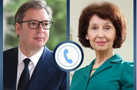 “Tragedija pogodila i sve u Srbiji”: Vučić razgovarao sa predsednicom Severne Makedonije, poslaćemo pomoć