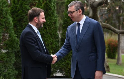Vučić se sastao sa Oreškinom: "Potvrđena posvećenost jačanju odnosa između Srbije i Rusije"