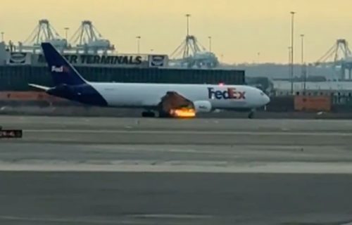 Zapalio se avion posle poletanja: Drama u Nju Džerziju, letelica prinudno spuštena (VIDEO)