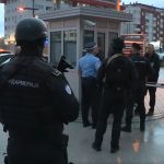Drama u Sarajevu: Pripadnici Žandarmerije naoružani ispred zgrade u kojoj je Dodik (VIDEO)