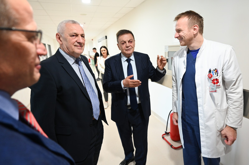 Ministar akademik Bela Balint posetio Institut za kardiovaskularne bolesti „Dedinje“ (FOTO)