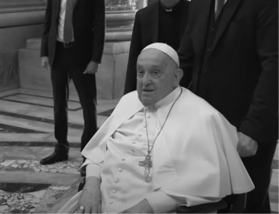 Život papa Franje: Ljubitelj tanga i fudbala, radio kao izbacivač u klubovima, čovek iz naroda