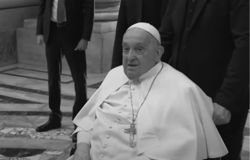 Život papa Franje: Ljubitelj tanga i fudbala, radio kao izbacivač u klubovima, čovek iz naroda