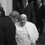Putin i Zelenski se oglasili povodom smrti pape Franje