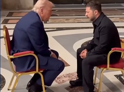 “Voleo bih da to učiniš, ali ne na ovaj način”: Čitač sa usana dešifrovao razgovor Trampa i Zelenskog