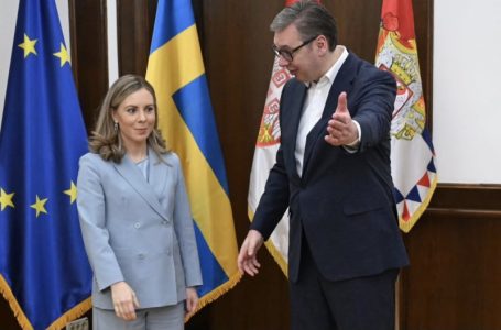 “Otvoren razgovor”: Vučić se sastao sa švedskom ministarkom za EU Jesikom Rusenkranc (FOTO)