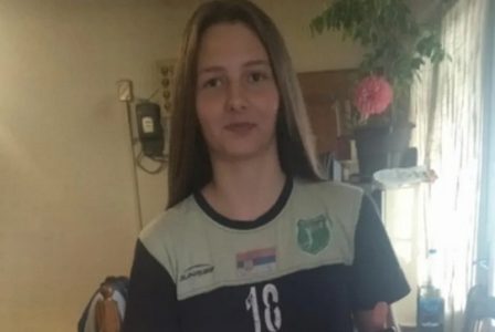 Tinejdžerka nestala u Novim Banovcima: U ponedeljak otišla u školu, ali se nije vratila kući