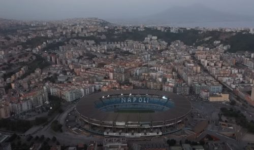 Da li će se večeras otvoriti? Kultni prozor na Maradoninom licu, sveti simbol Napulja i fudbalske strasti