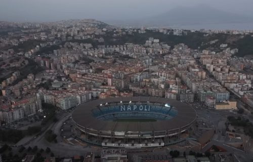 Da li će se večeras otvoriti? Kultni prozor na Maradoninom licu, sveti simbol Napulja i fudbalske strasti