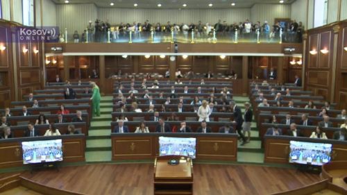 Konstitutivna sednica skupštine u Prištini ponovo prekinuta, propao i 16. pokušaj (VIDEO)