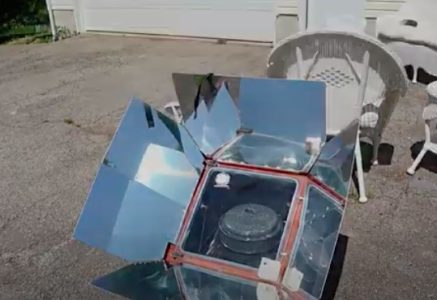 Solarna pećnica: Vreme pečenja zavisi od godišnjeg doba i ugla sunčevih zraka (VIDEO)