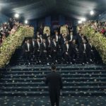 Met Gala 2025: Rijana trudna treći put, zablistala na crvenom tepihu