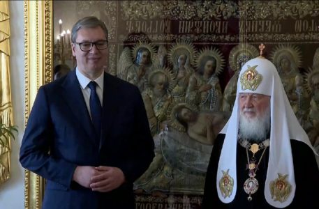 Predsednik Vučić se sastao sa patrijarhom moskovskim i cele Rusije Kirilom: Uručio mu je orden