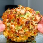 Pileće pljeskavice sa brokolijem: Mekane i sočne (RECEPT+VIDEO)