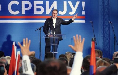 Vučić objavio snimak sa velikog skupa u Nišu: "Slobodarski duh Srbije ne mogu da zaustave" (VIDEO)