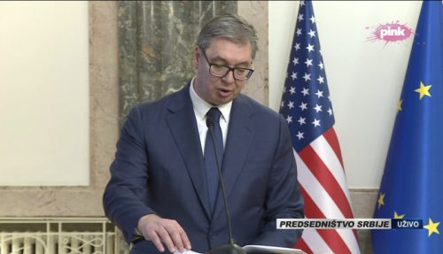 Vučić odlikovao kongresmenku Teni: “Hvala na svemu što ste učinili za naše prijateljstvo” (VIDEO)