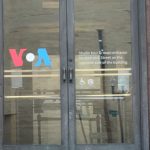 Svi zaposleni u Glasu Amerike dobijaju rešenja o otkazu?