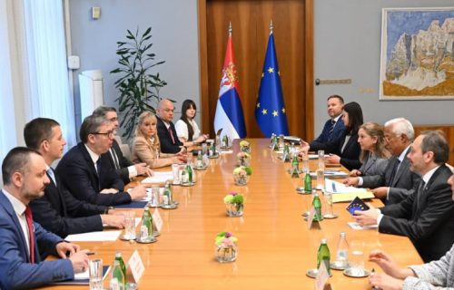 Obraćanje Vučića i Košte: Posvećeni smo evropskom putu, EU je za nas partner od najvećeg značaja (VIDEO)