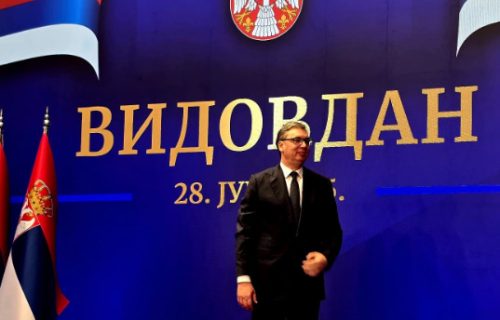 Vučić uručio odlikovanja: "Vidovdan je za Srbe više od svega, Srbija živi bolje nego što je ikada živela"