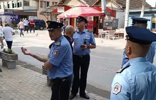 Organizator hodočasničkog putovanja priveden ispred manastira Gračanica (VIDEO)