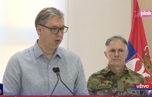 Predsednik Vučić: "Imali smo jedan od presudnih sastanaka za promene koje slede za Vojsku Srbije" (VIDEO)