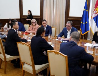 Ministar Mali sa šeficom delegacije MMF: “Nastavljamo da ulažemo u kapitalne projekte” (FOTO)