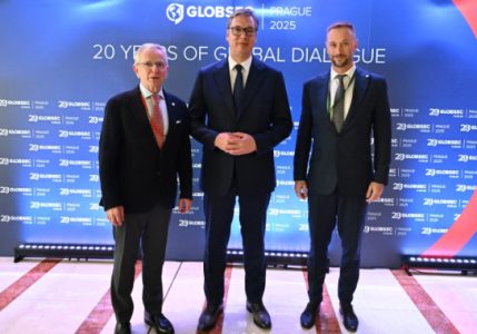 Vučić sa predsednikom GLOBSEC: “Srdačan i vrlo sadržajan razgovor” (FOTO)
