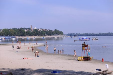 Družtvenim mrežama se šire netačne vesti: Ponton kod Lida se nije otkačio, ovo je prava istina
