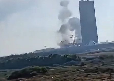 Iran pogodio zgradu Mosada: Da li je ovo napad na elitnu obaveštajnu službu "Jedinica 8200"? (VIDEO)