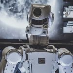Prvi robot student na fakultetu umetnosti: Tretiraju ga kao i ostale studente u učionici