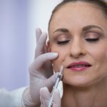Botoks vs. anti-age krema: Šta zaista briše bore?