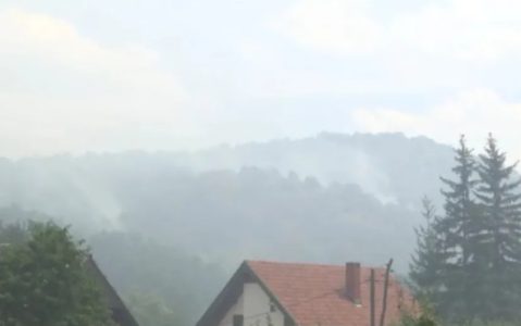 Strašan bilans vatrene stihije: Vatra “progutala” desetine kuća na teritoriji Kuršumlije