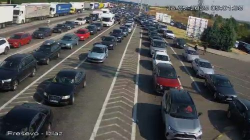 Saobraćaj u Srbiji pojačanog intenziteta, evo kakva je situacija na graničnim prelazima