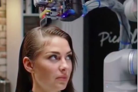 Kina već živi u 2050. godini: Veštačka inteligencija i roboti preuzimaju poslove (VIDEO)