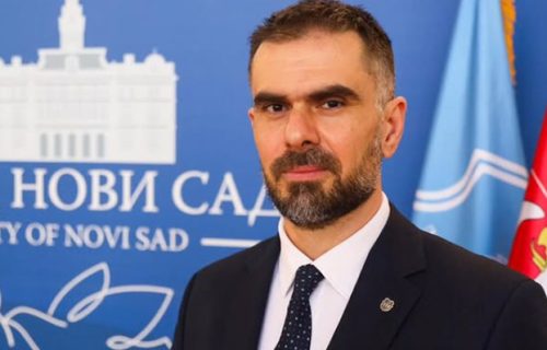 Mićin reagovao na apsurdne tvrdnje Tonija Cetinskog: "U Spensu je bio prihvatni centar za izbeglice"