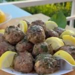 Ćufte sa limunom i vinom: Ukus Mediterana (RECEPT+VIDEO)
