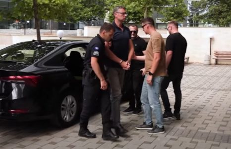 Pomoćniku direktora Kancelarije za KiM Igoru Popoviću određen pritvor