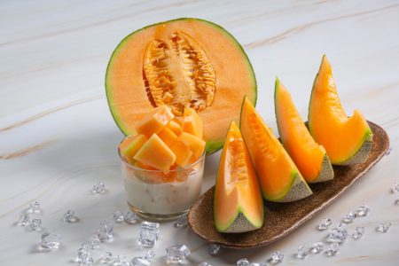 Zasladiće vas i rashladiti bolje od klima-uređaja: Napitak od dinje i jogurta je otkriće leta (RECEPT)