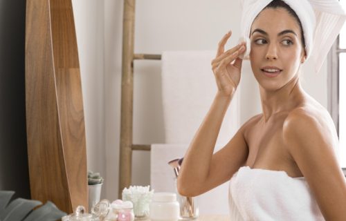 Stara beauty tajna Dalekog istoka osvaja svet: Kockice leda pirinčane vode, novi hit za negu lica
