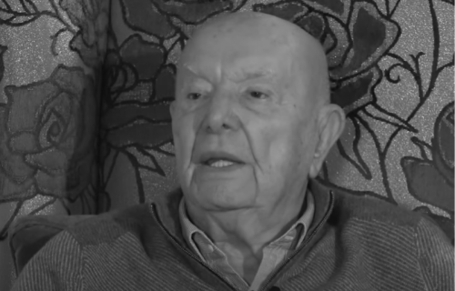 Preminuo Den Tana