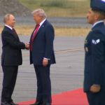 Razgovarali Putin i Tramp: Poziv trajao sat i 25 minuta, poznato o čemu su pričali
